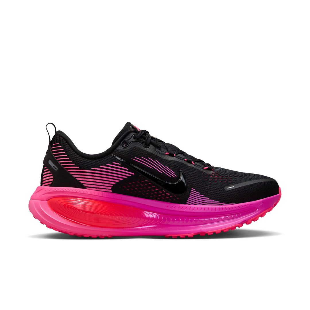Nike Womens Vomero 18 - Black/Black/Hyper Pink/Laser Crimson - Neutral - FA26