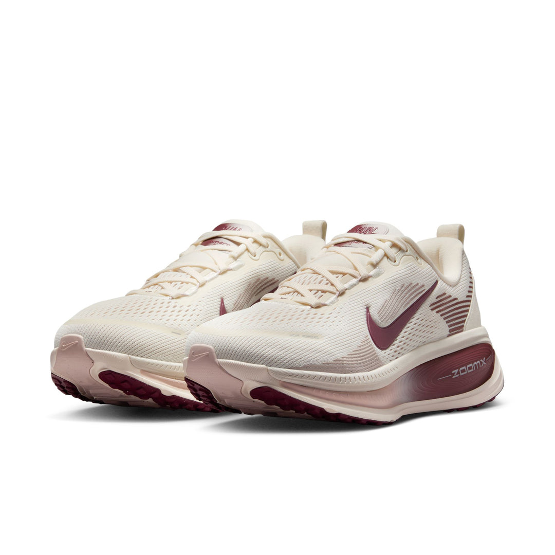 Nike Womens Vomero 18 - Pale Ivory/Dark Team Red/Red Sepia - Neutral - FA25