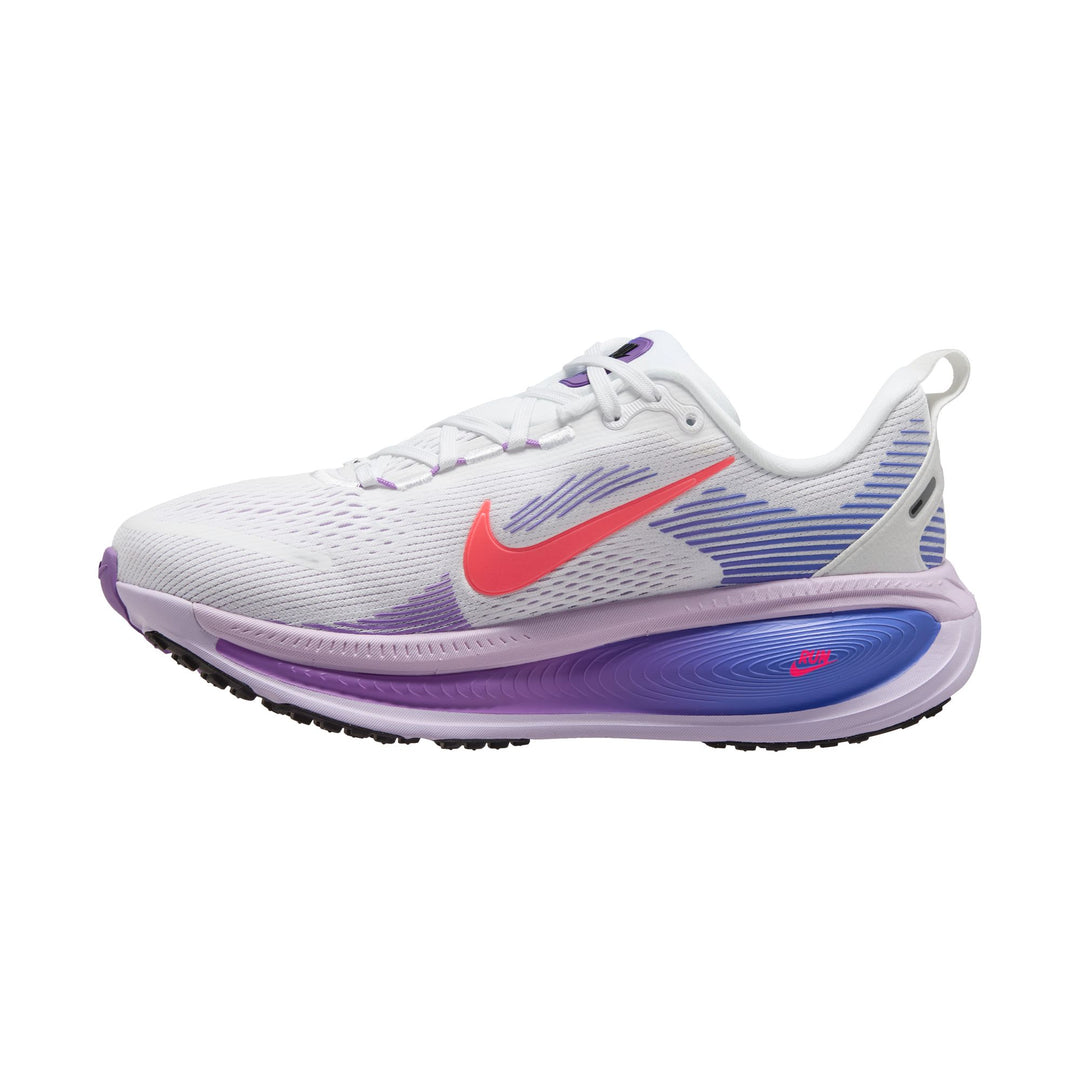 Nike Damen Vomero 18 – Weiß/Hot Lava/Violet Mist/Sapphire – Neutral – SP26