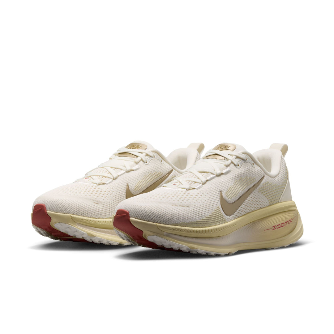 Nike Womens Vomero 18 - Sail/Metallic Gold Grain/Light Khaki/Filbert - Neutral - FA26