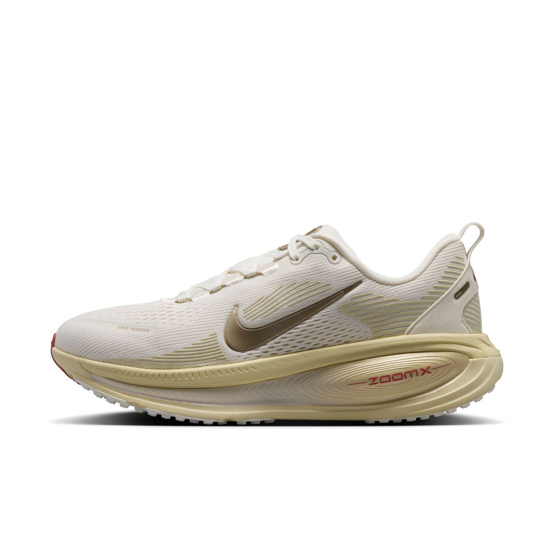 Nike Womens Vomero 18 - Sail/Metallic Gold Grain/Light Khaki/Filbert - Neutral - FA26