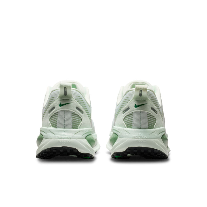 Nike Womens Vomero 18 - Barely Green/Metallic Silver/Steam - Neutral - SU26