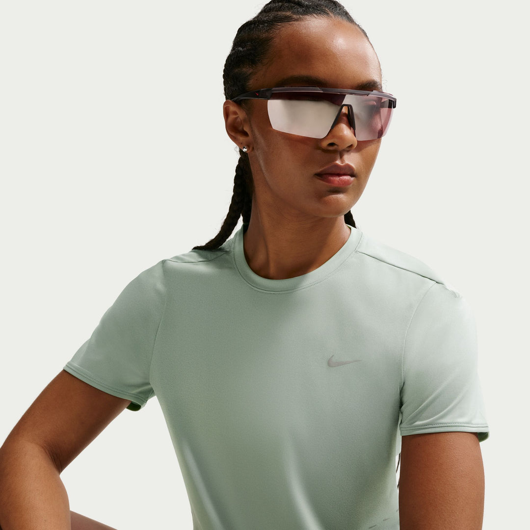 Nike Women's Dri-FIT Short-Sleeve Swift Tee - Steam/Reflective Silver - SU26