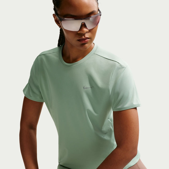Nike Women's Dri-FIT Short-Sleeve Swift Tee - Steam/Reflective Silver - SU26