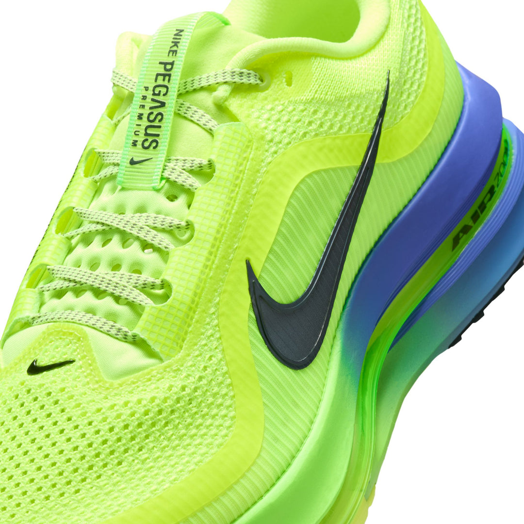 Nike Herren Pegasus Premium – Volt Ice/Black Spruce/Lime Blast – Neutral – SU26