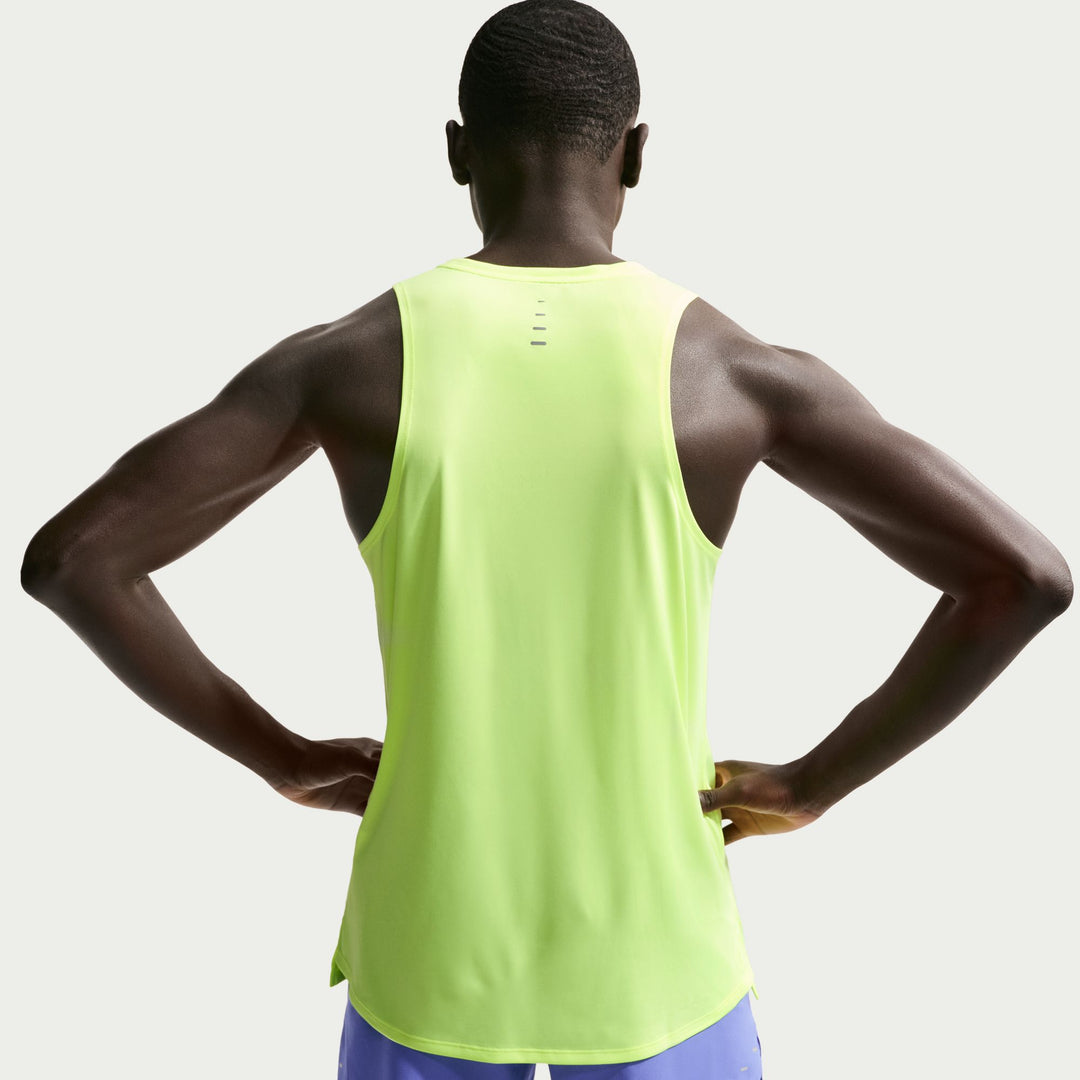 Nike Herren Stride Dri-FIT ADV Lauf-Tanktop – Volt Ice/Reflective Silver
