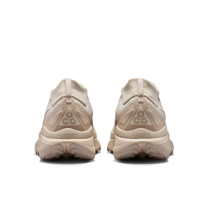 Nike Womens ACG Zegama - Cream/Diffused Taupe/Light Orewood - Trail - SU26