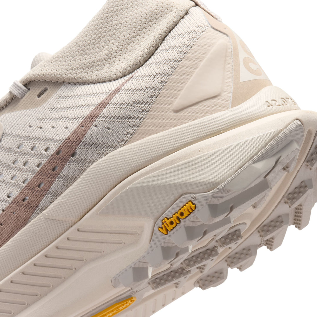 Nike Womens ACG Zegama - Cream/Diffused Taupe/Light Orewood - Trail - SU26