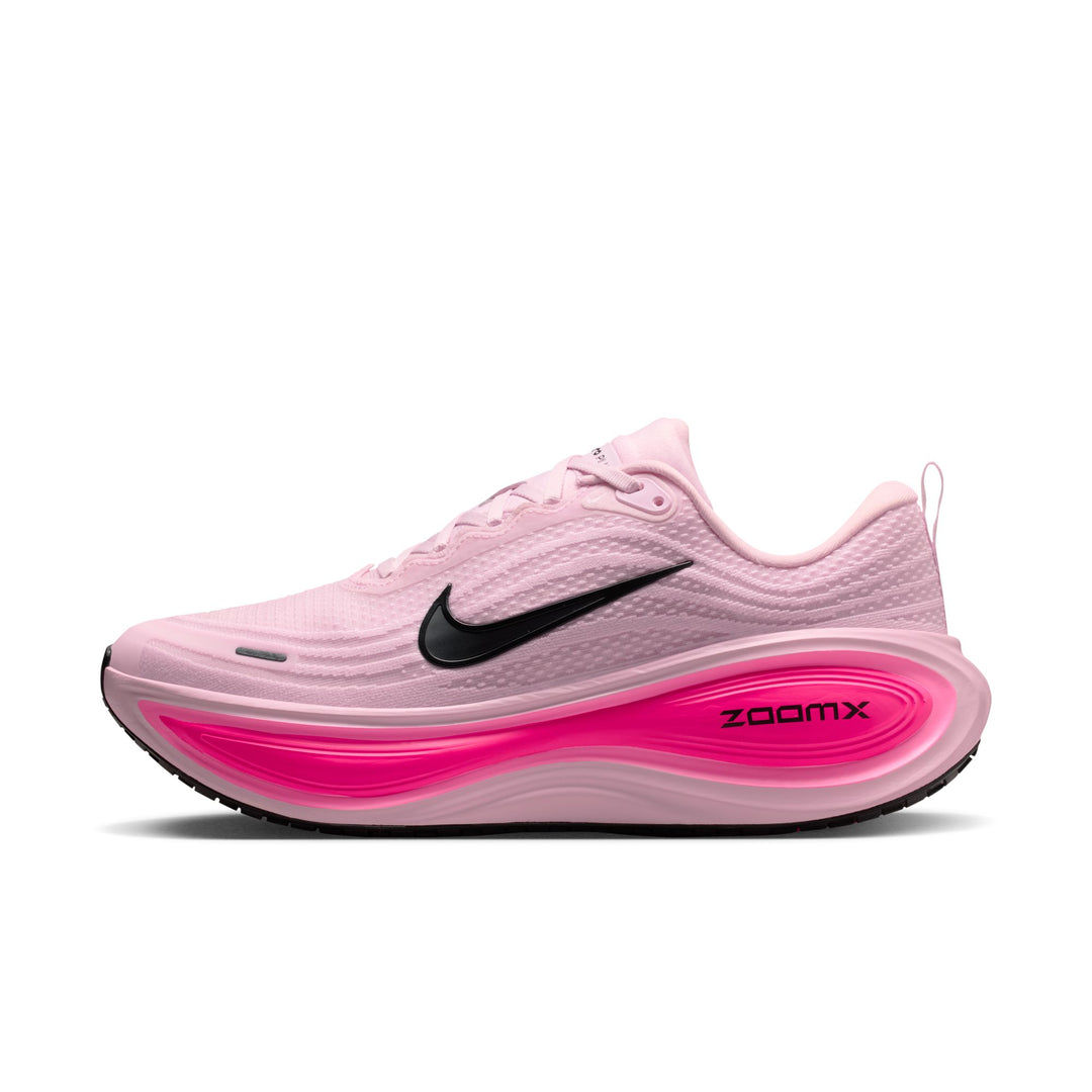 Nike Herren Vomero Plus – Pink Foam/Schwarz/Hyper Pink/Pink Beam – Neutral – HO25