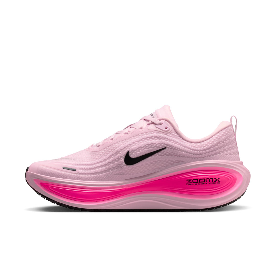 Nike Herren Vomero Plus – Pink Foam/Schwarz/Hyper Pink/Pink Beam – Neutral – HO25