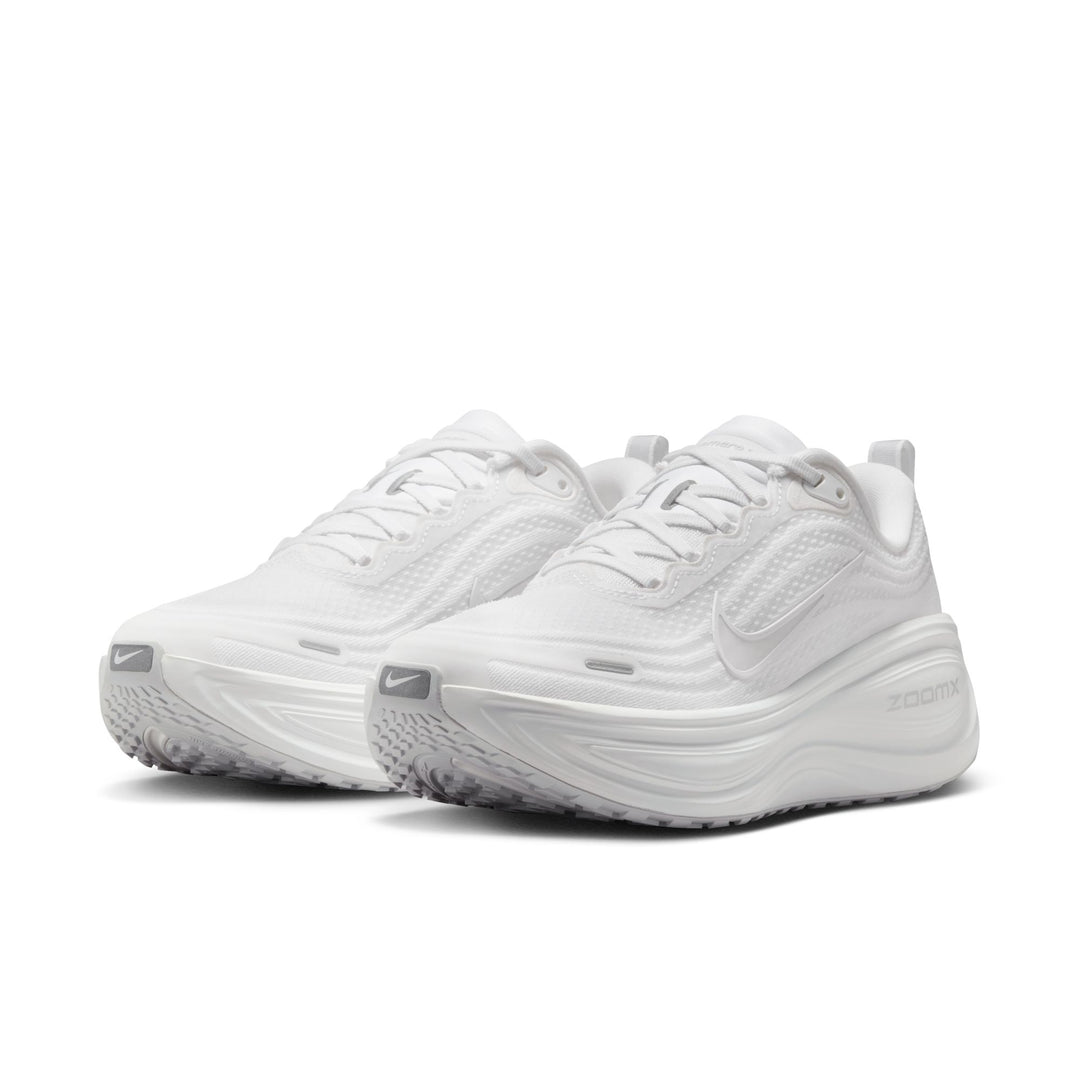 Nike Womens Vomero Plus - White/Summit White/Photon Dust - Neutral - FA25