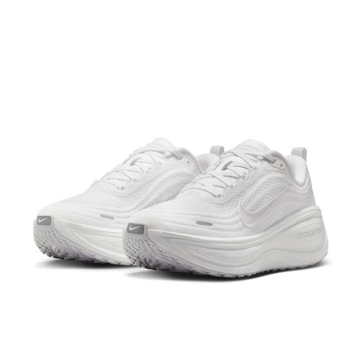 Nike Womens Vomero Plus - White/Summit White/Photon Dust - Neutral - FA25