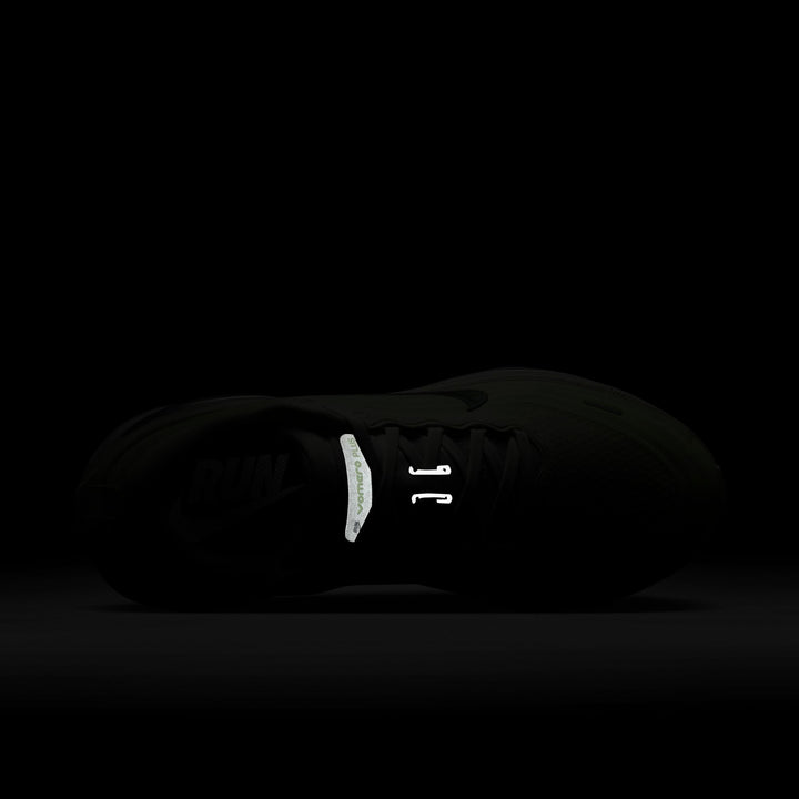 Nike Womens Vomero Plus - Sail/Metallic Silver/Barely Volt - Neutral - FA25