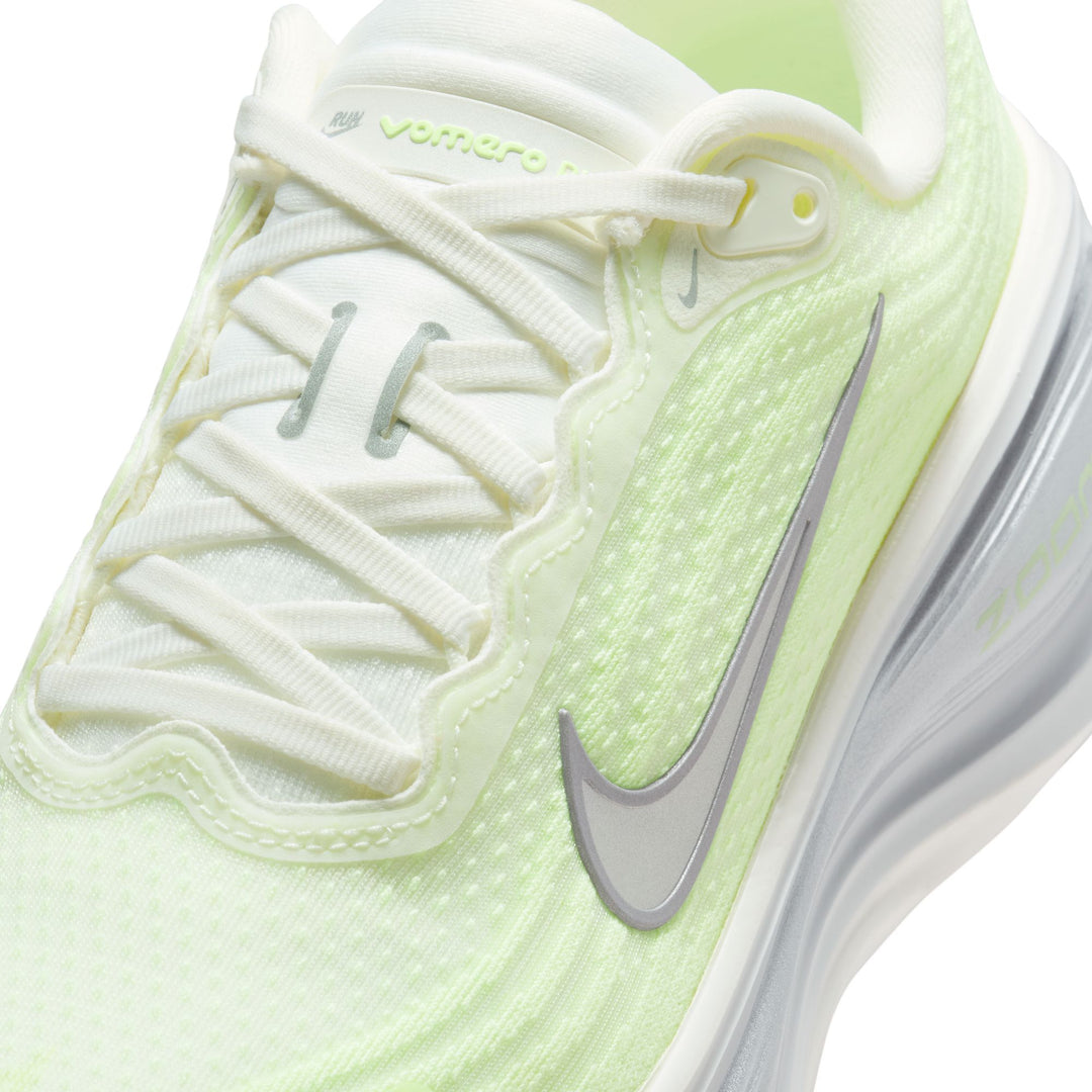 Nike Womens Vomero Plus - Sail/Metallic Silver/Barely Volt - Neutral - FA25