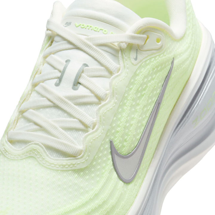Nike Womens Vomero Plus - Sail/Metallic Silver/Barely Volt - Neutral - FA25