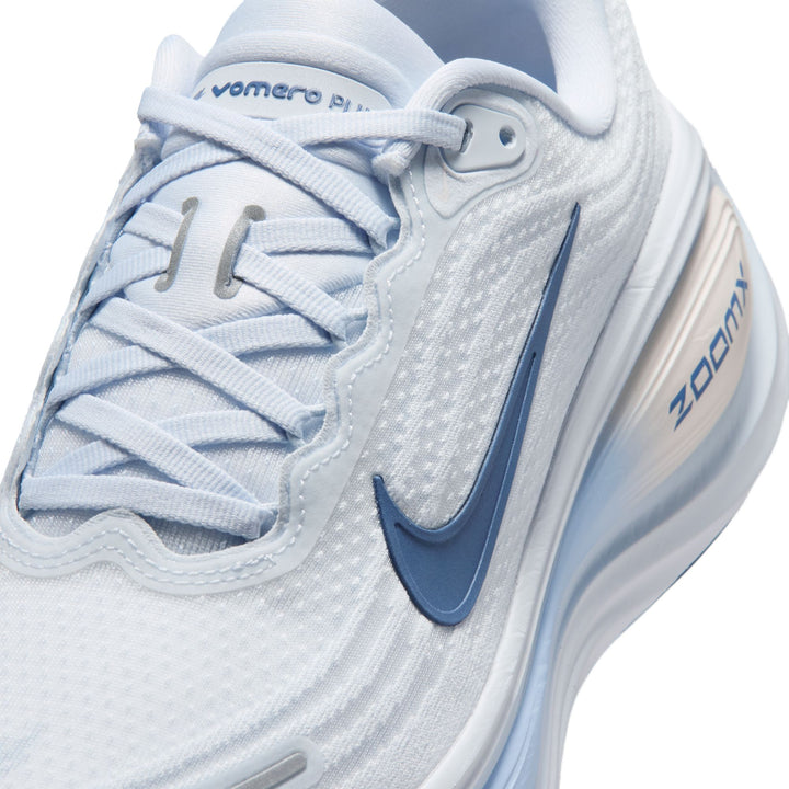 Nike Womens Vomero Plus - White/Mystic Navy/Aluminium/Football Grey - Neutral - FA26