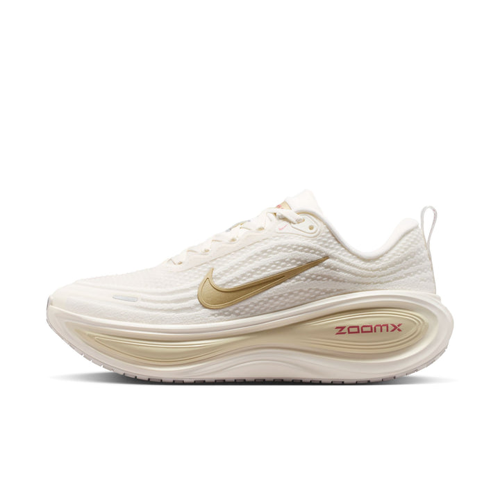 Nike Womens Vomero Plus - Sail/Metallic Gold Grain/Light Khaki - Neutral - FA26