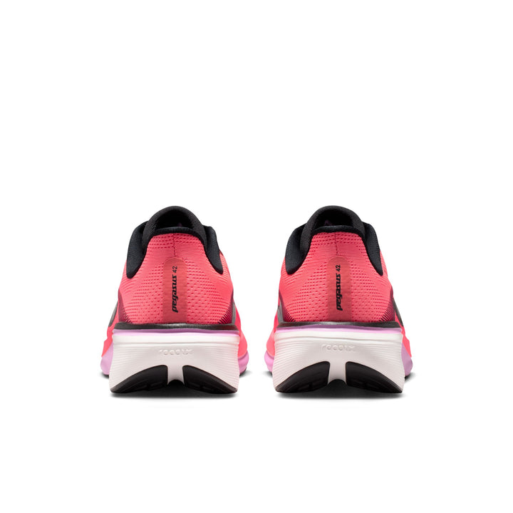 Nike Femme Pegasus 42 - Lava Glow/Noir/Flash Crimson/Light Magenta - Neutre - SU26