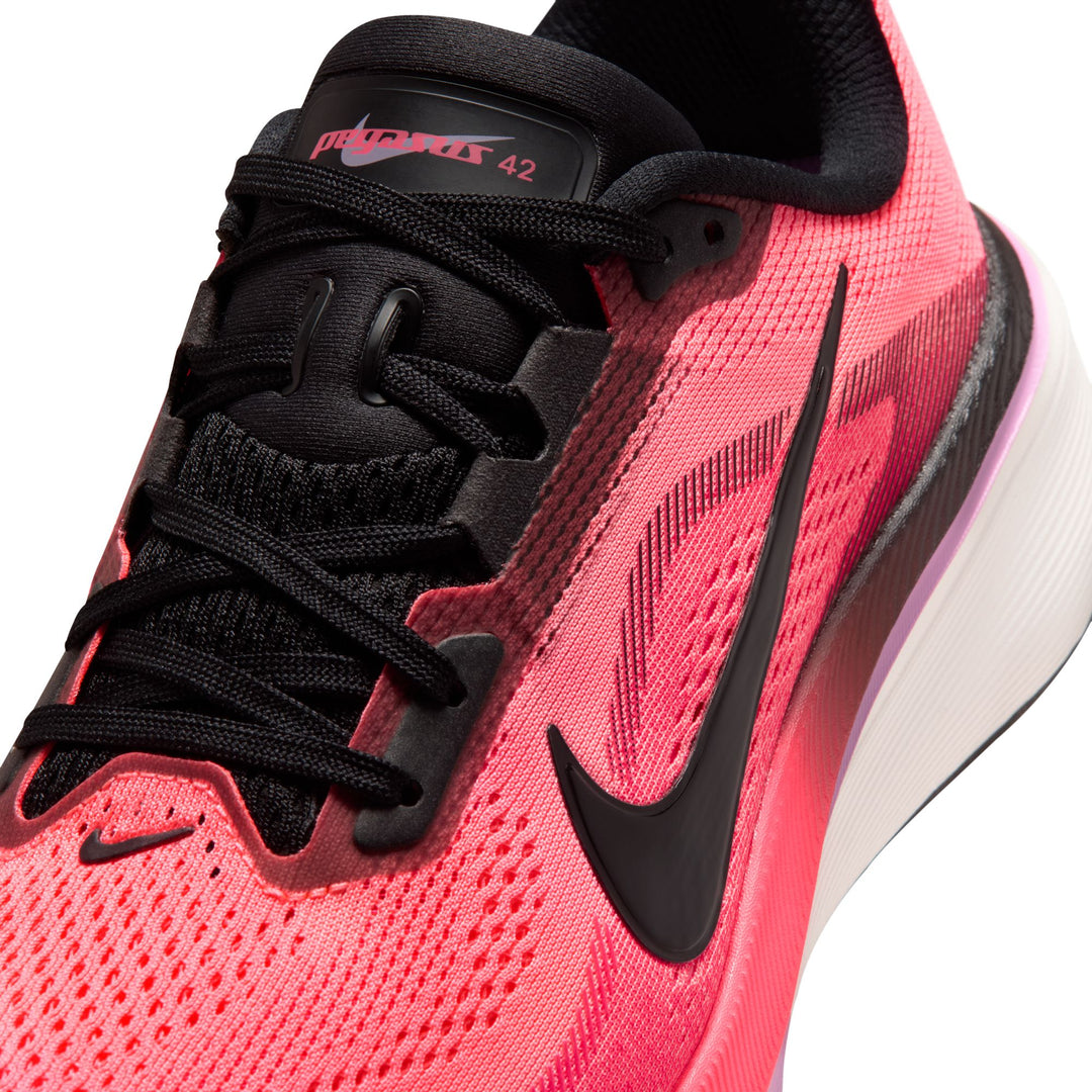 Nike Femme Pegasus 42 - Lava Glow/Noir/Flash Crimson/Light Magenta - Neutre - SU26