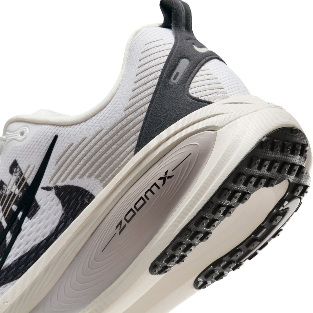 Nike Mens Vomero 18 - Summit White/Black/College Grey - Neutral - AW25