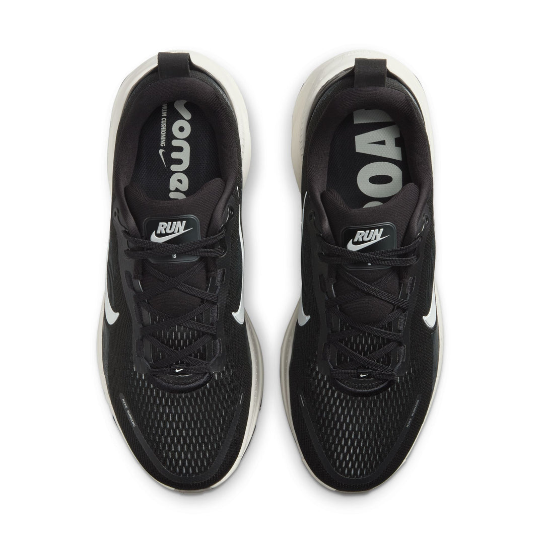 Nike Mens Vomero 18 Wide - 2E Width - Black/Summit White/Coconut Milk - Neutral - SP25