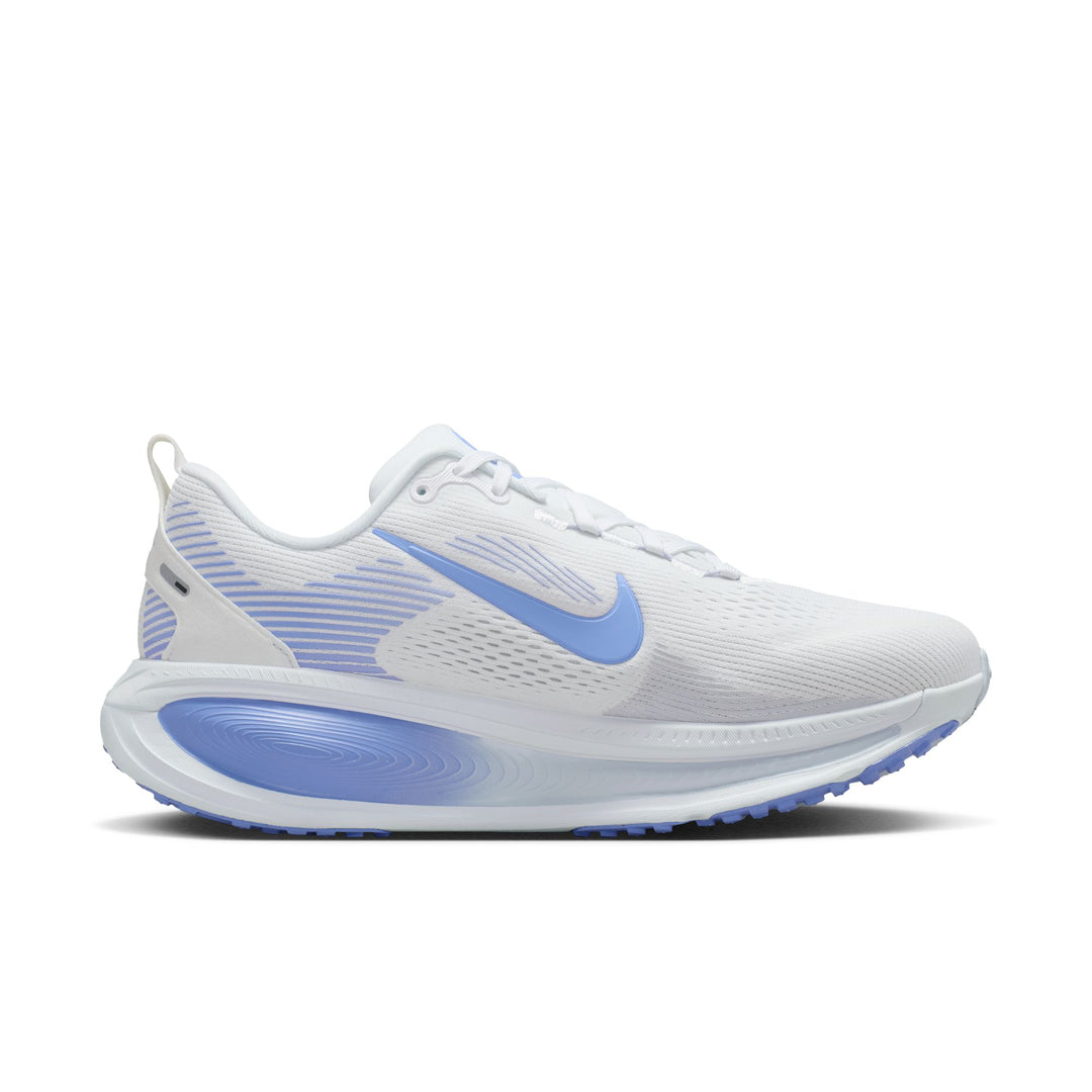 Nike Womens Vomero 18 Wide - D Width - White/Royal Pulse/Football Grey - Neutral - FA25