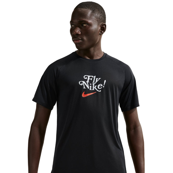 Nike Herren Stride Dri-FIT ADV SS Grafik-T-Shirt – Schwarz