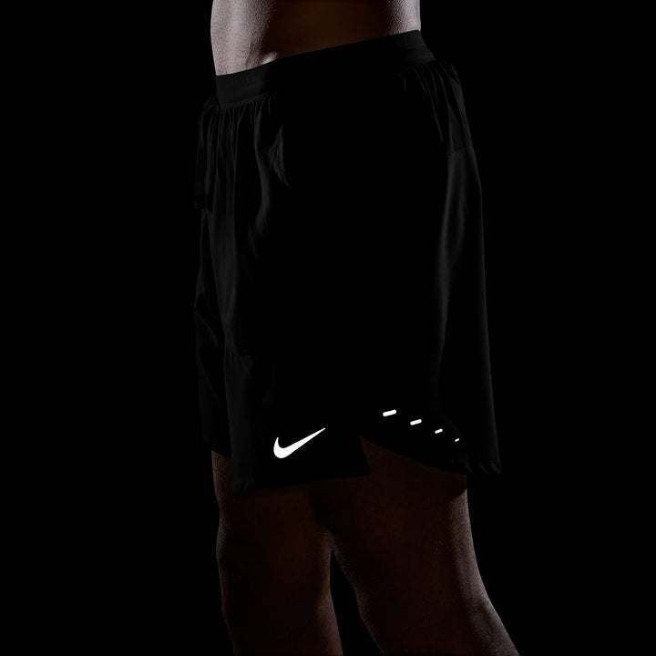 Nike Herren Dri-FIT 7" Brief-Lined Stride Short - Schwarz/Reflektierendes Silber