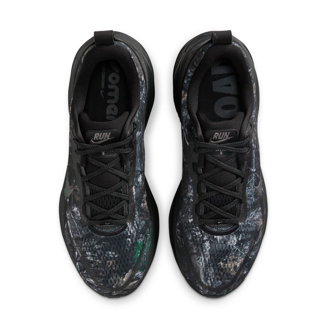 Nike Herren Vomero 18 Realtree® - Schwarz/Metallisches Dunkelgrau/Dunkles Rauchgrau - Neutral - SP26