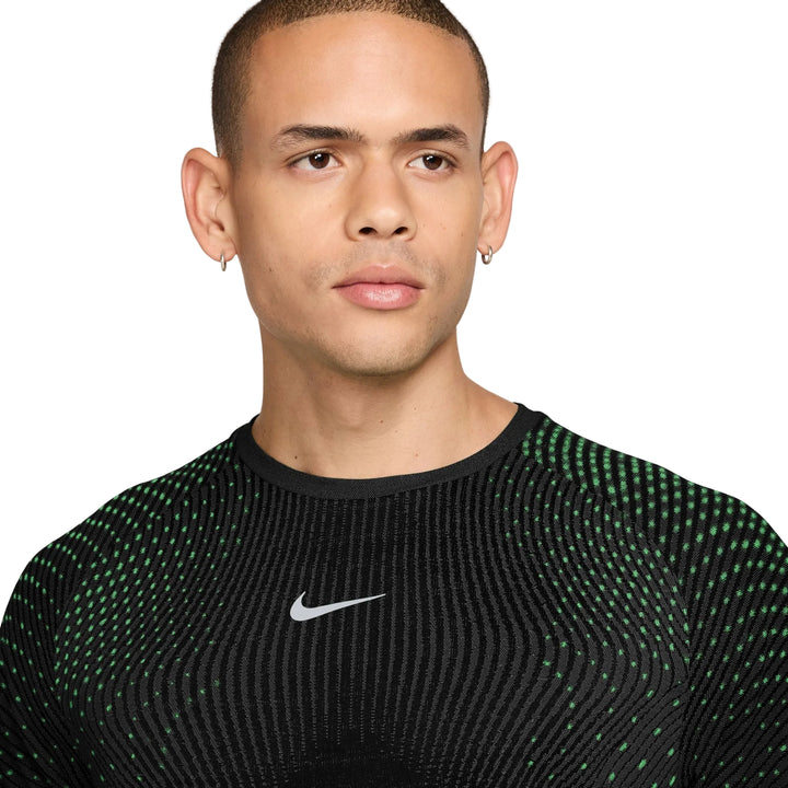 Nike Mens Aero-FIT Short Sleeve Running Tee - Black/Light Green Spark/Reflective Silver - SU26