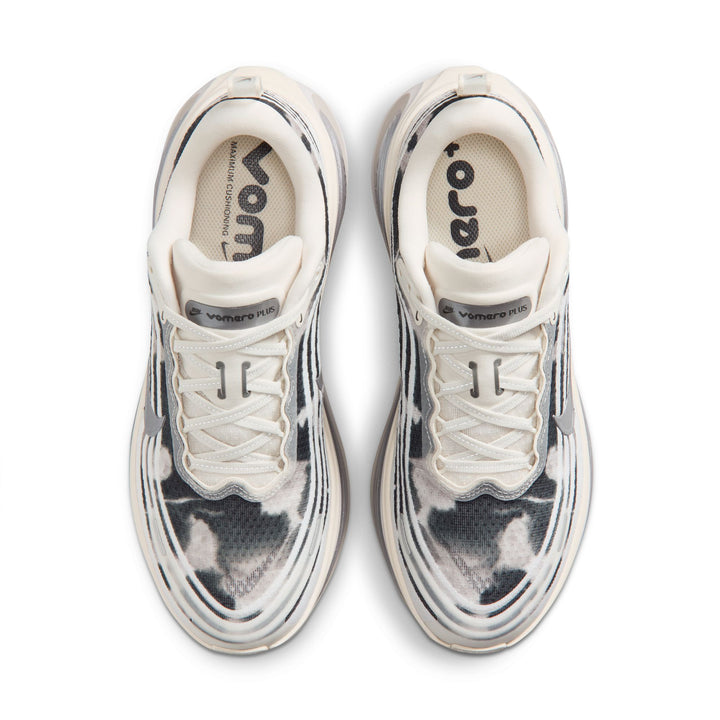 Nike Womens Vomero Plus SE - Phantom/Pencil Point/Anthracite - Neutral - SU26