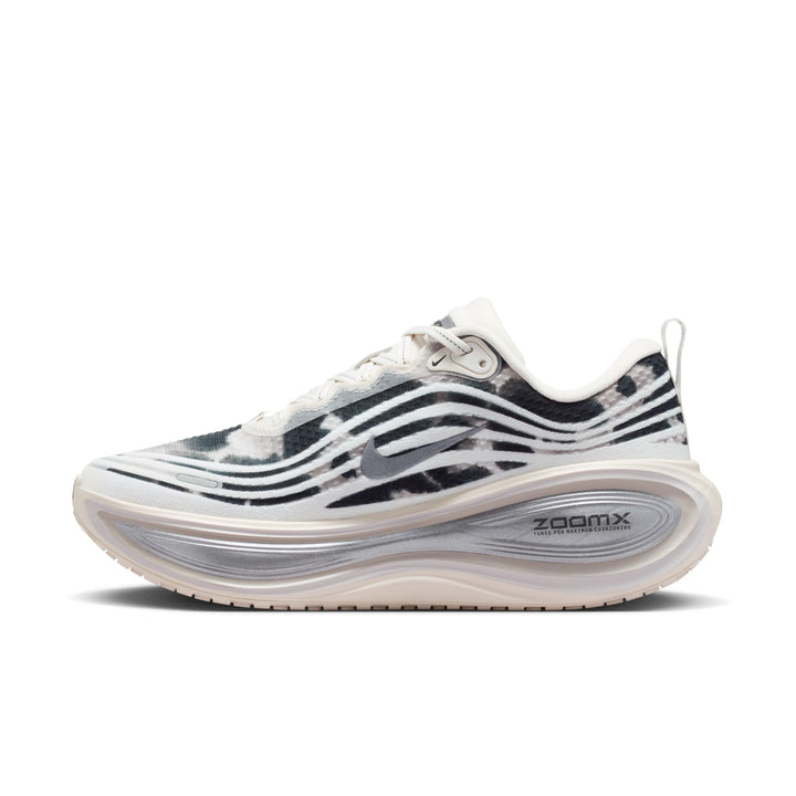 Nike Womens Vomero Plus SE - Phantom/Pencil Point/Anthracite - Neutral - SU26