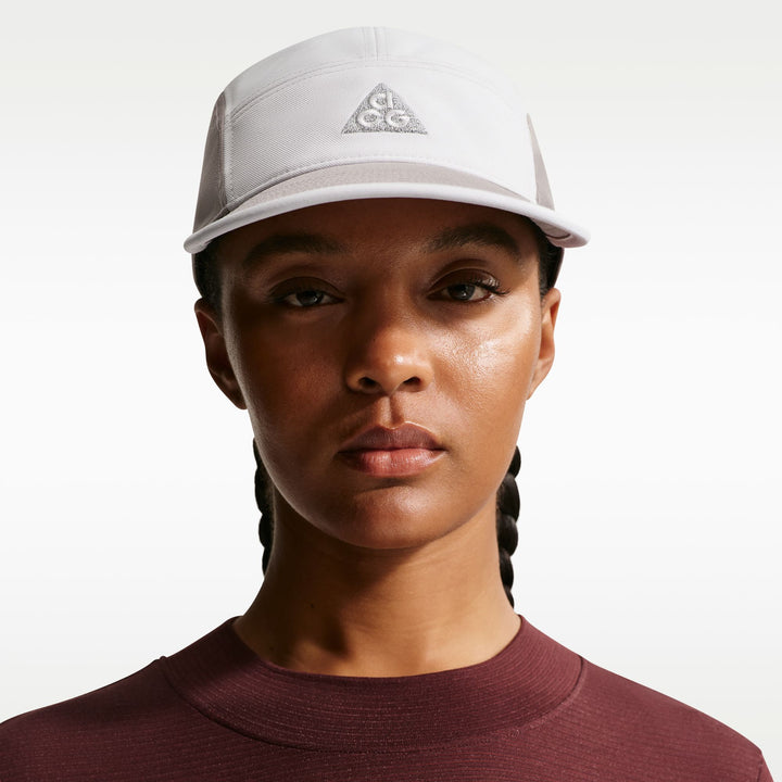 Nike Unisex ACG Fly Unstructured Cap – Photon Dust/College Grey/Photon Dust