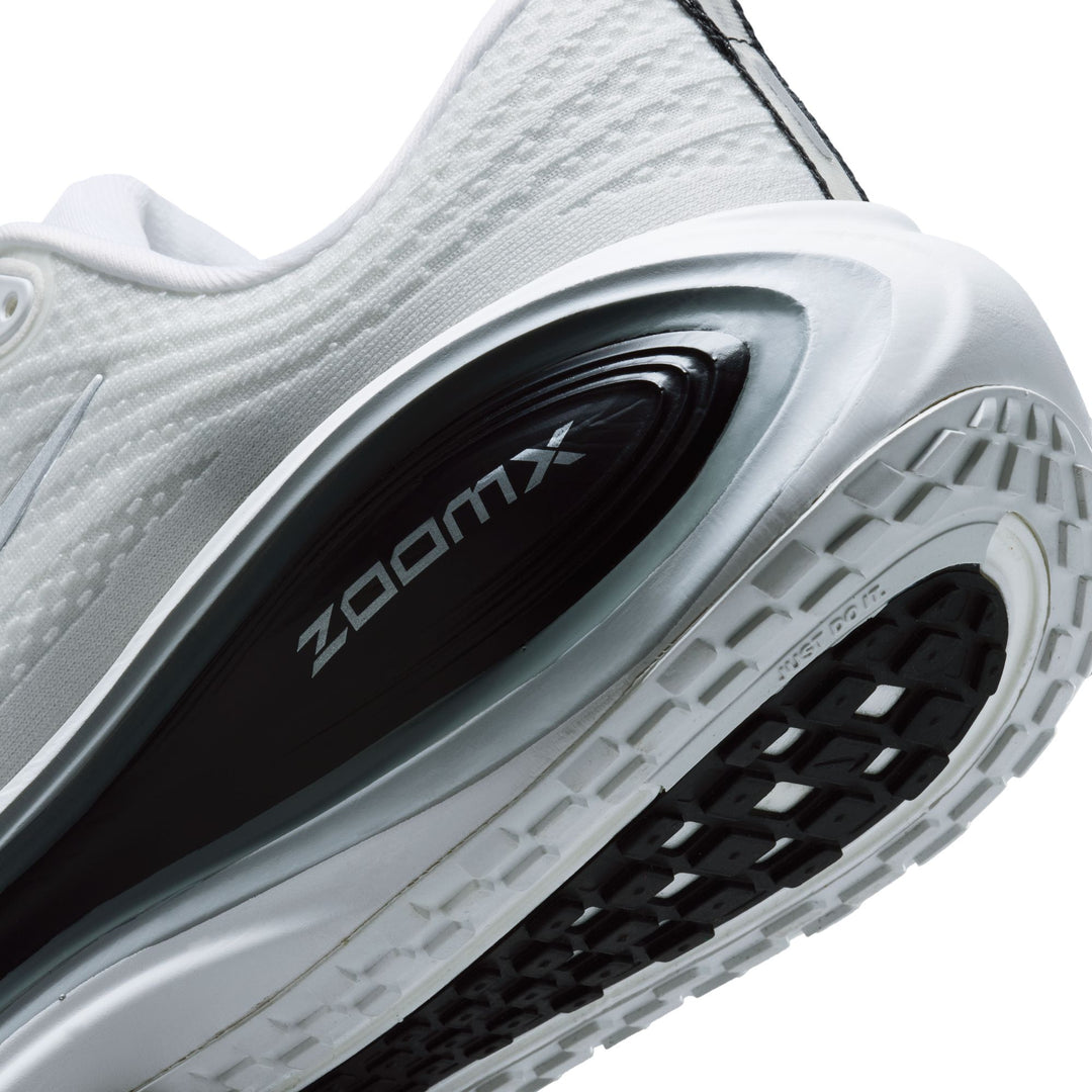 Nike Mens Vomero Plus - White/Metallic Silver/Black/Cool Grey - Neutral - SU26