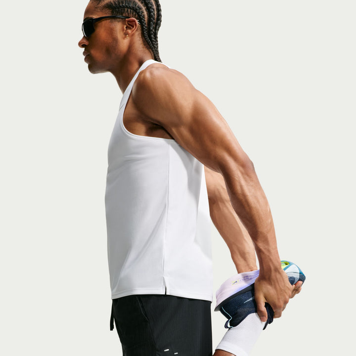 Nike Mens Aero-FIT 5" Brief-Lined Stride Short - Black/Reflective Silver