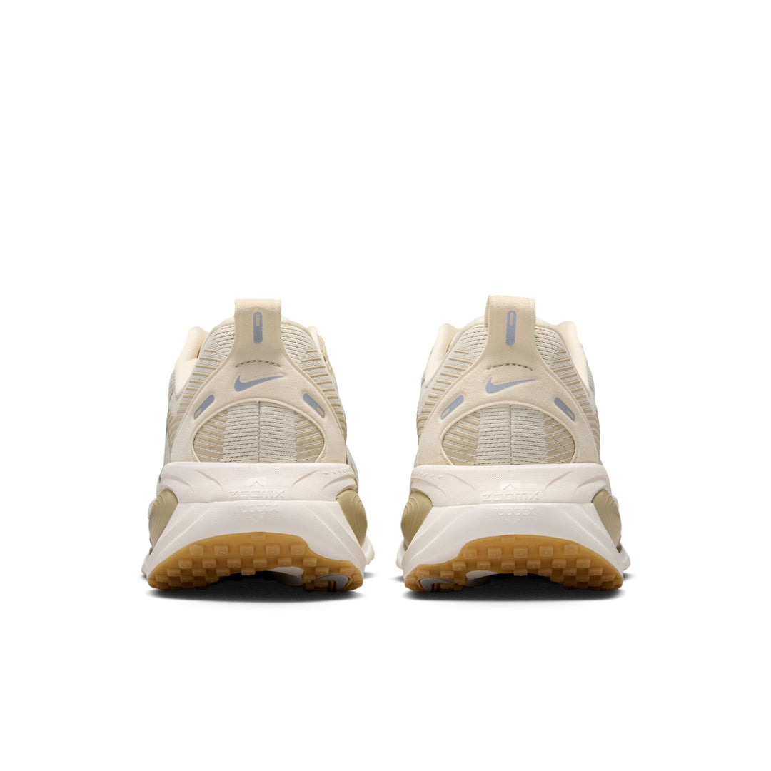 Nike Mens Vomero 18 - Light Khaki/Metallic Silver/Desert Khaki - Neutral - FA26