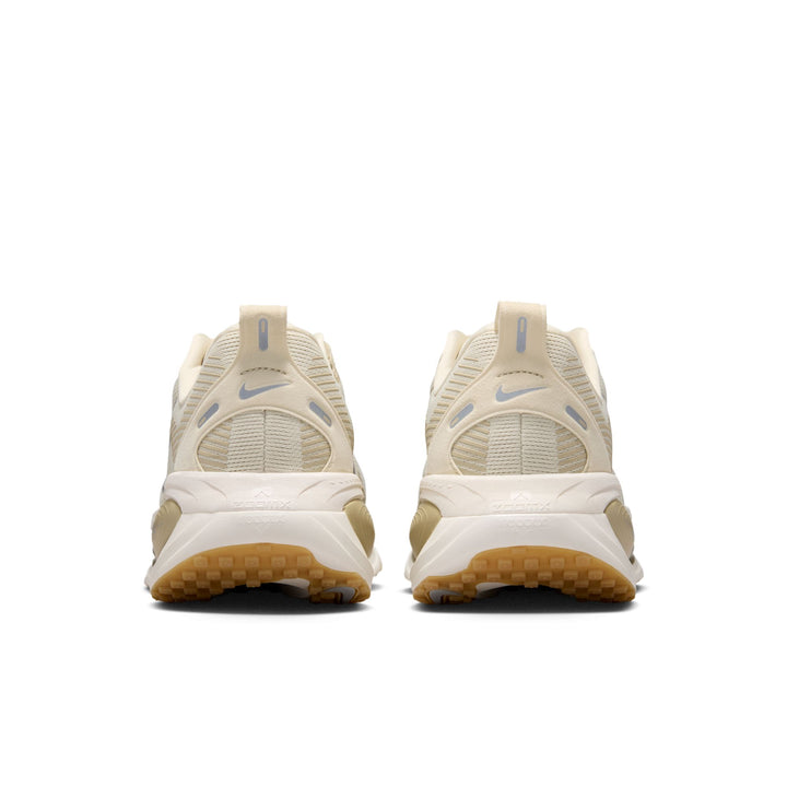 Nike Mens Vomero 18 - Light Khaki/Metallic Silver/Desert Khaki - Neutral - FA26