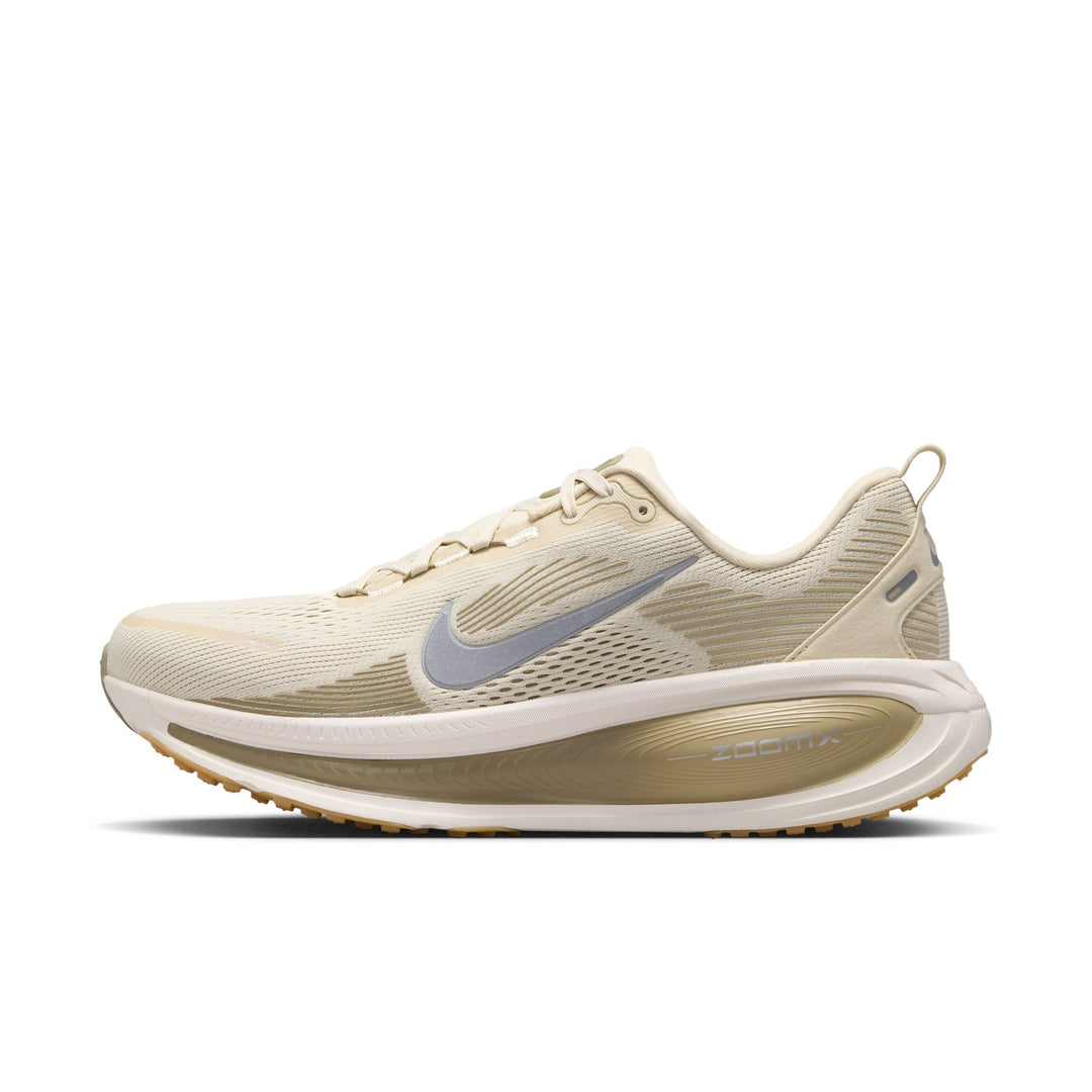 Nike Mens Vomero 18 - Light Khaki/Metallic Silver/Desert Khaki - Neutral - FA26
