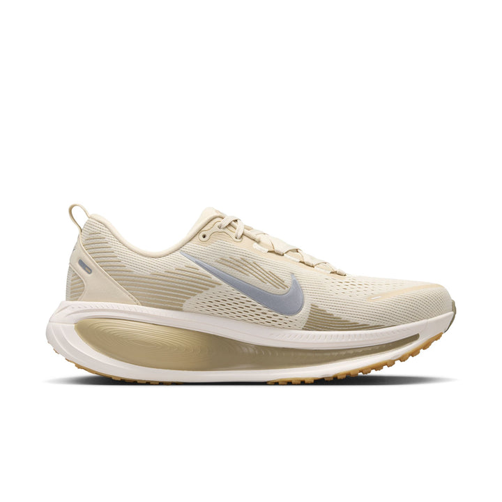 Nike Mens Vomero 18 - Light Khaki/Metallic Silver/Desert Khaki - Neutral - FA26