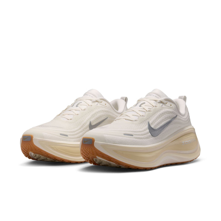 Nike Mens Vomero Plus - Sail/Metallic Silver/Coconut Milk - Neutral - FA26
