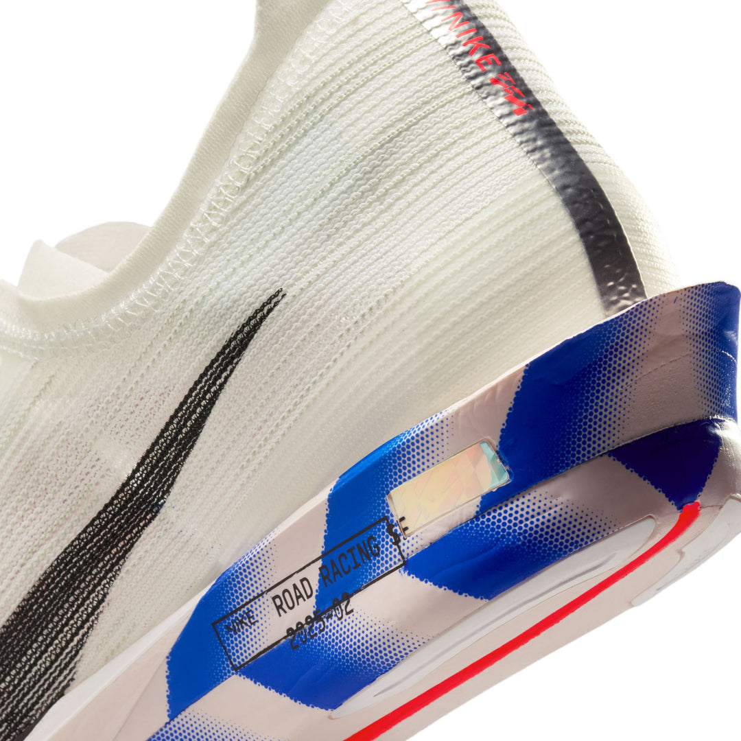 Nike Unisex Streakfly 2 - White/Black/Racer Blue/Bright Crimson - Neutral - SU26