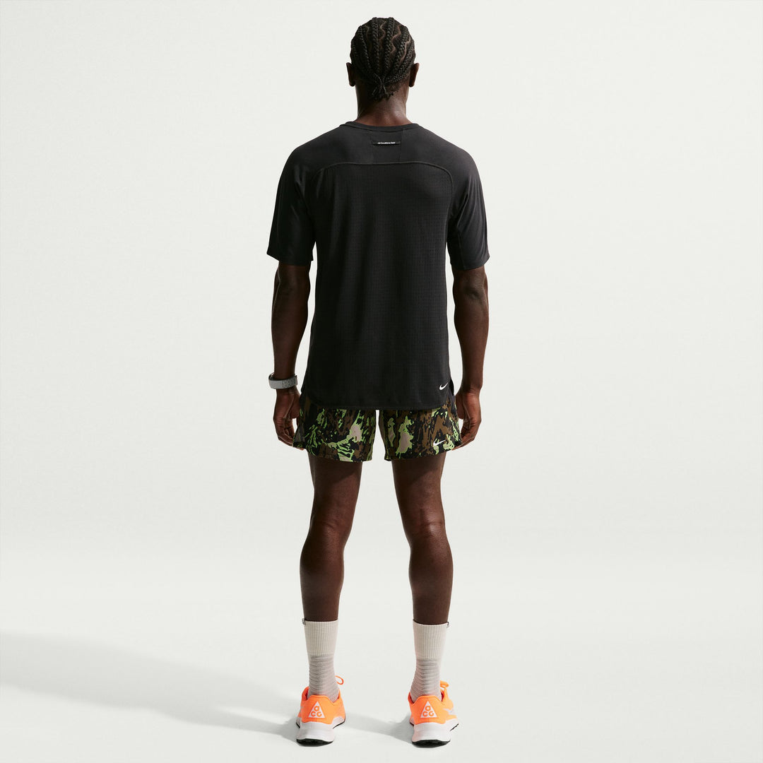 Nike Mens ACG "Solar Chase" ADV Trail Running Tee - Black/Black/Summit White - SU26