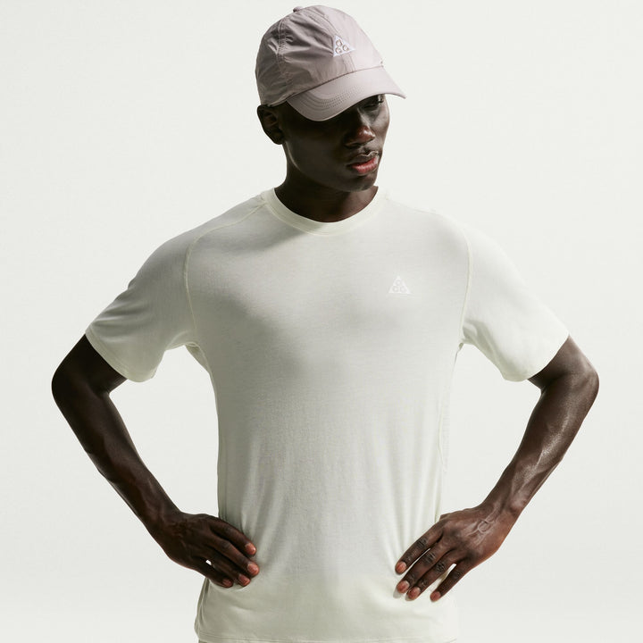 T-shirt de course sur sentier Nike ACG "Solar Chase" ADV pour hommes - Verre de mer/Verre de mer/Blanc sommet