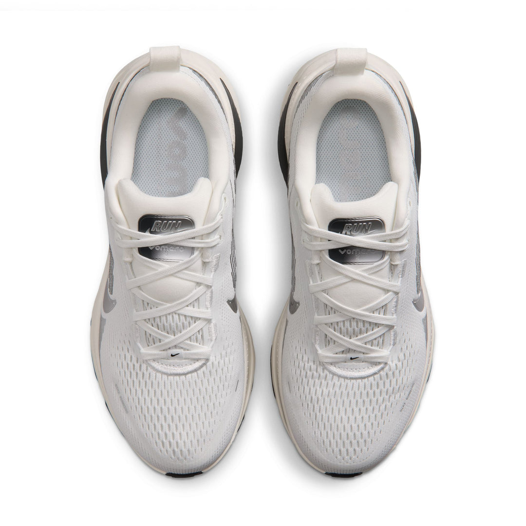 Nike Womens Vomero 18 - Summit White/Metallic Silver/Sail - Neutral - FA26
