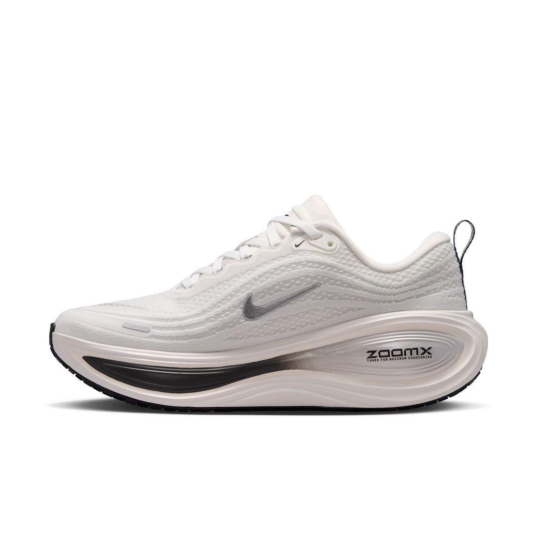 Nike Womens Vomero Plus - Summit White/Metallic Silver/Sail - Neutral - SU26