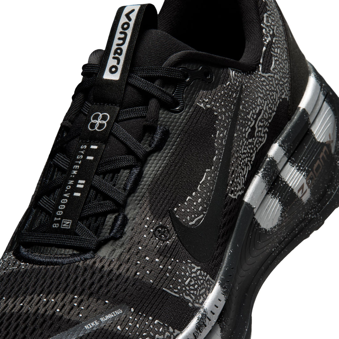Nike Mens Vomero 18 DSRPT - Iron Grey/Black/Light Smoke Grey - Neutral - SU26