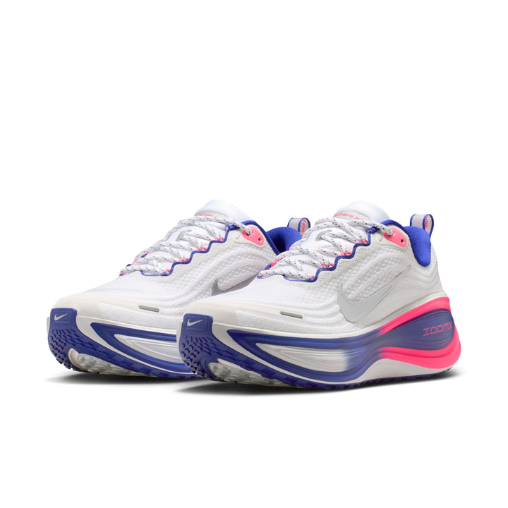 Nike Womens Vomero Plus SE - White/Metallic Silver/Concord/Hyper Pink - Neutral - SU26