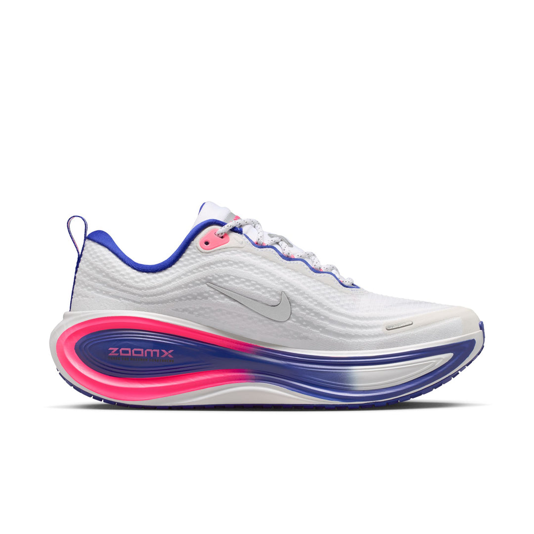 Nike Womens Vomero Plus SE - White/Metallic Silver/Concord/Hyper Pink - Neutral - SU26
