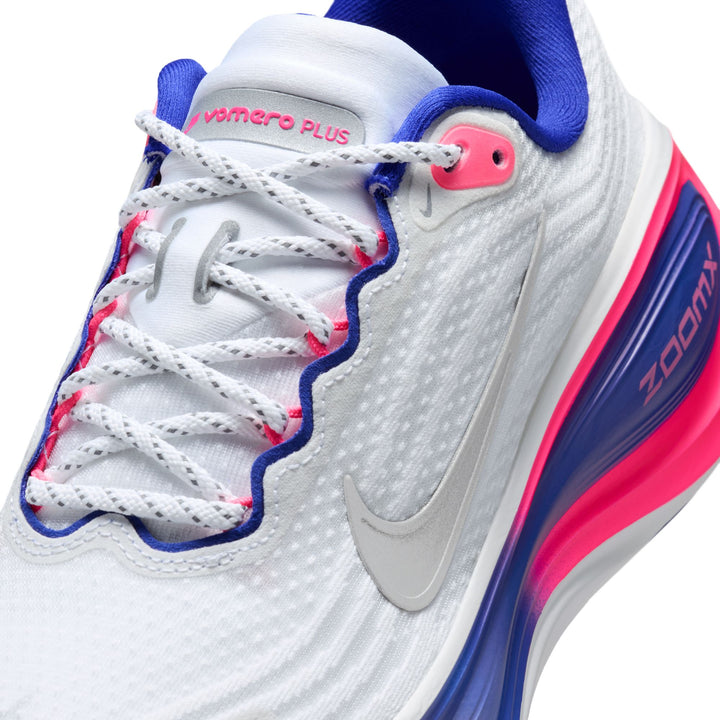 Nike Womens Vomero Plus SE - White/Metallic Silver/Concord/Hyper Pink - Neutral - SU26