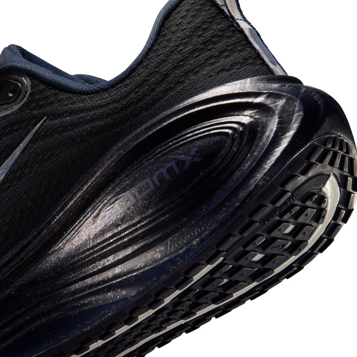Nike Womens Vomero Plus "Keely Hodgkinson" - Pitch Blue/Black/Blur/Blackened Blue - Neutral - FA26